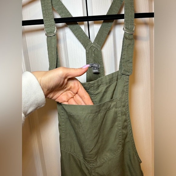Aerie - Streetwear Earthy Tones Casual Green Overalls with Cross Back Straps - Picture 6 of 6